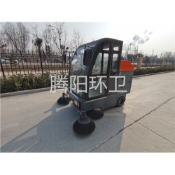 為什么選擇電動(dòng)掃地車？